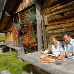 Hitchcock Stubai Apartamento