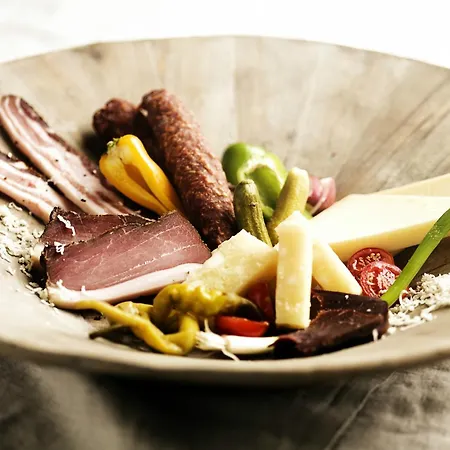 Hitchcock Stubai Apartman