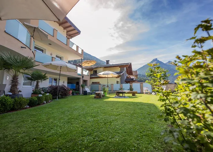 Hitchcock Stubai نيوستيف ام ستوبيتا