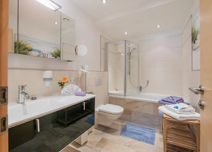 Hitchcock Stubai شقة *